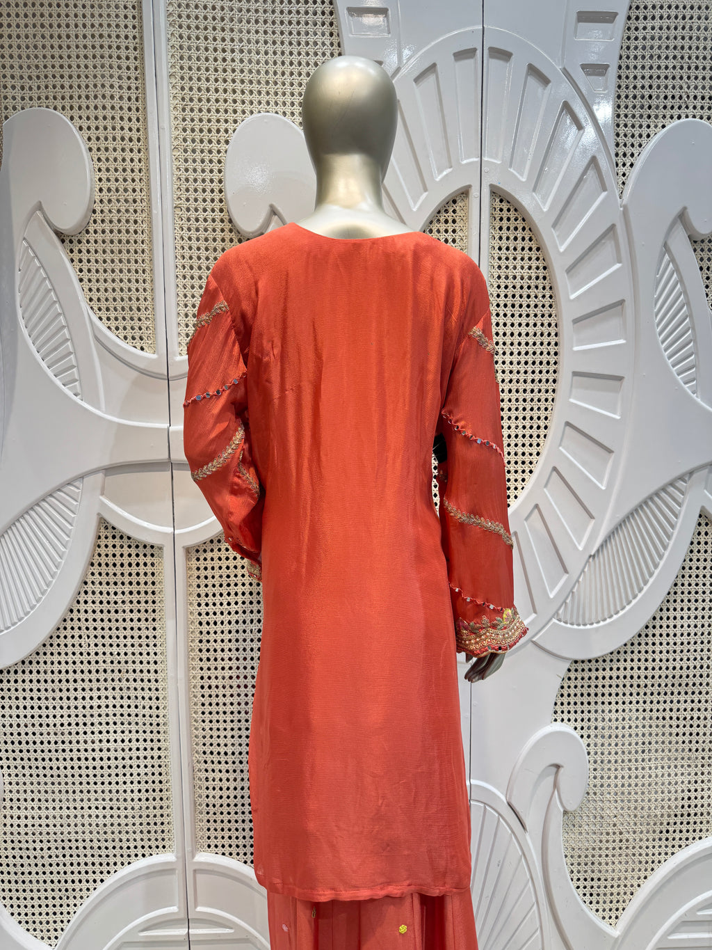 Coral Pink Scalloped Embroidered Silk Kurta Plazo Set